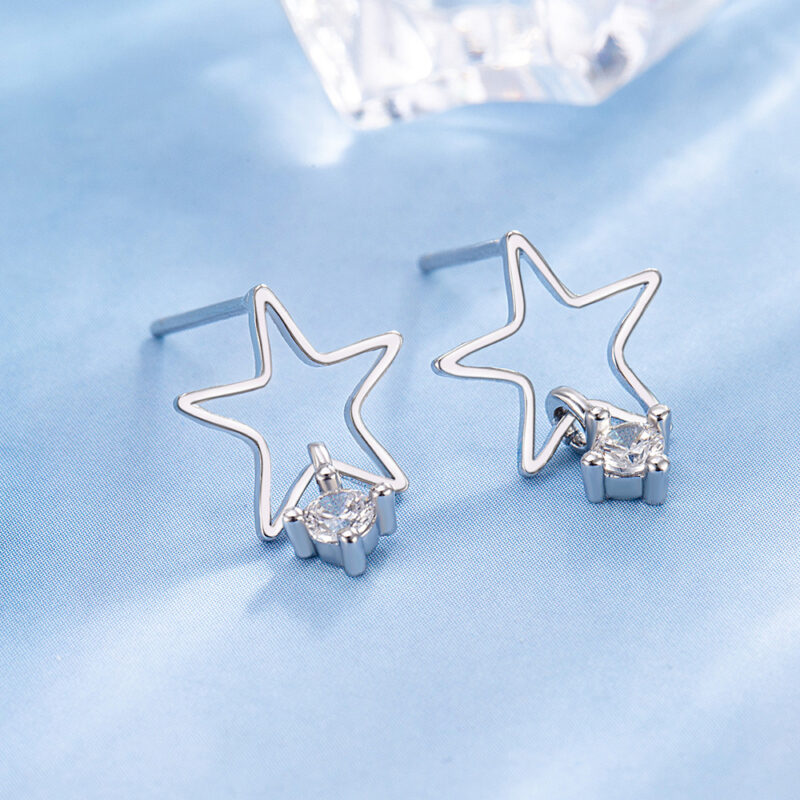 Silver Needle Five-pointed Star Simple Exquisite Petite Earrings - Image 4