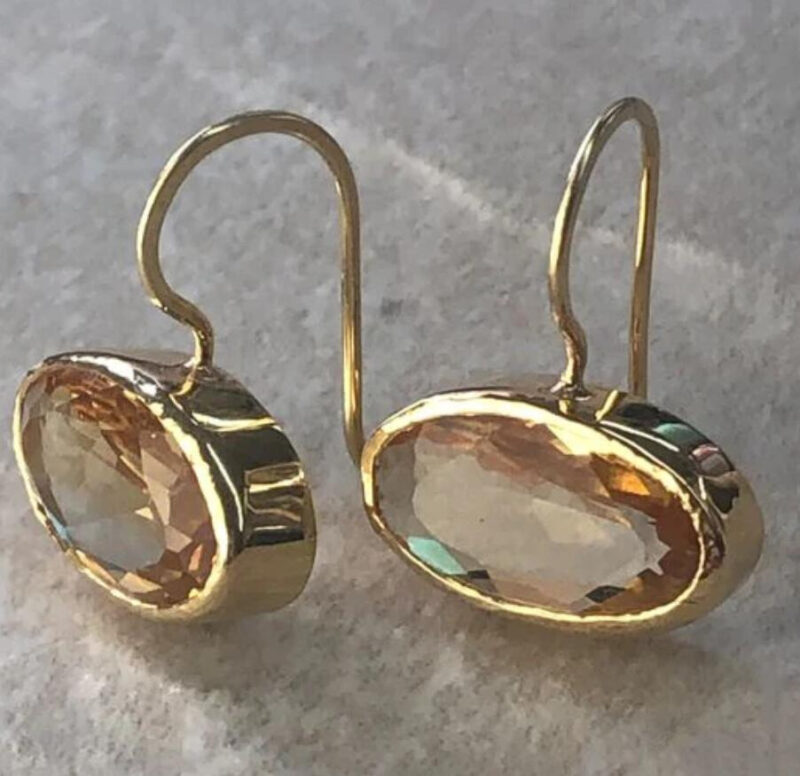 Women's Fashion Vintage Oval Zircon Earrings - Image 2