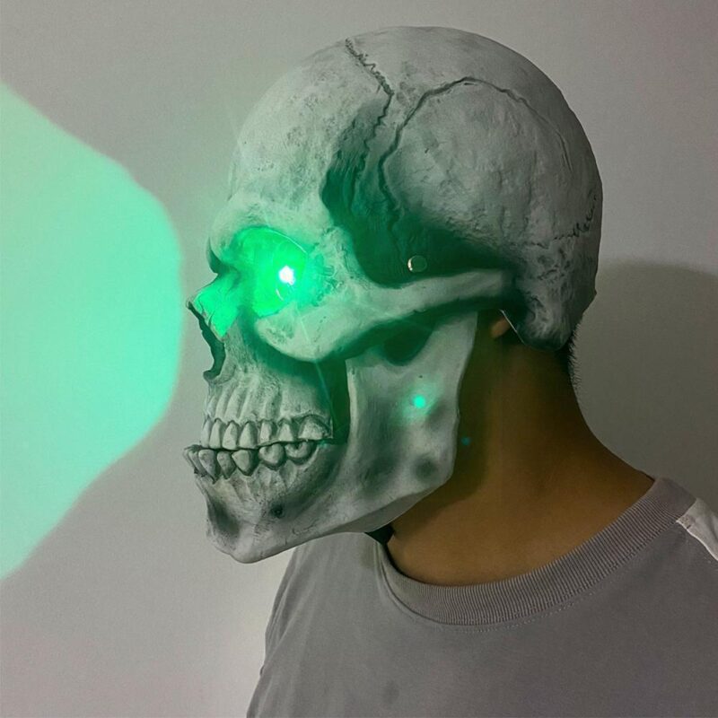 Halloween Skull Movable Mouth Latex - Image 2