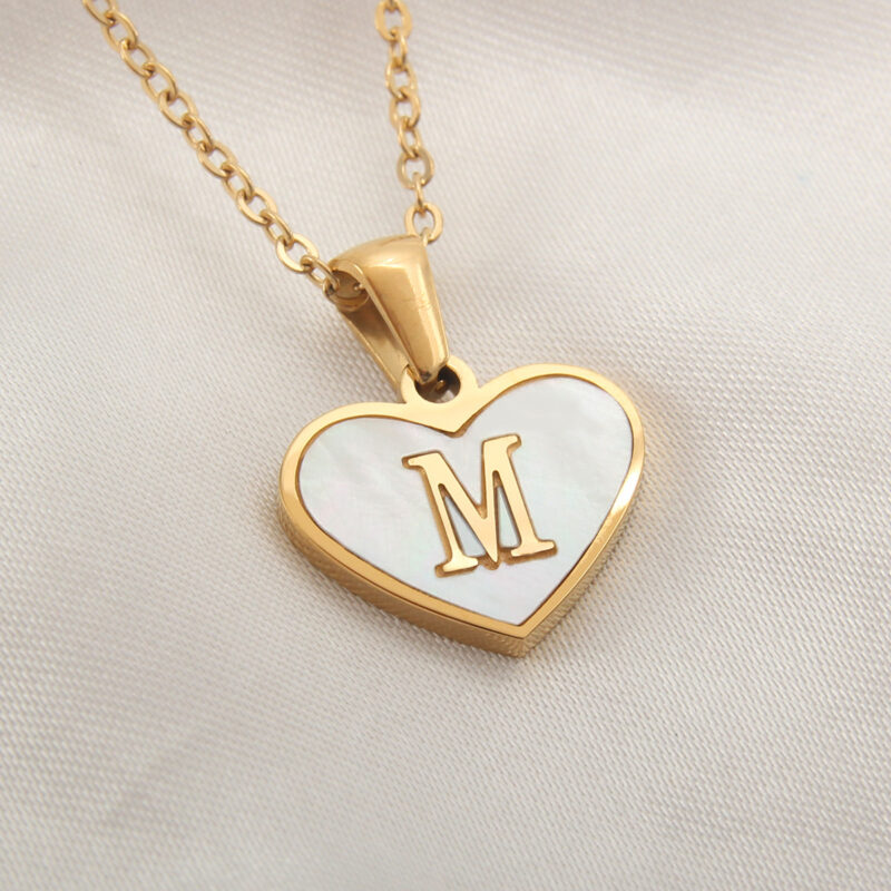 26 Letter Heart-shaped Necklace White Shell Love Clavicle Chain Fashion Personalized Necklace - Image 6