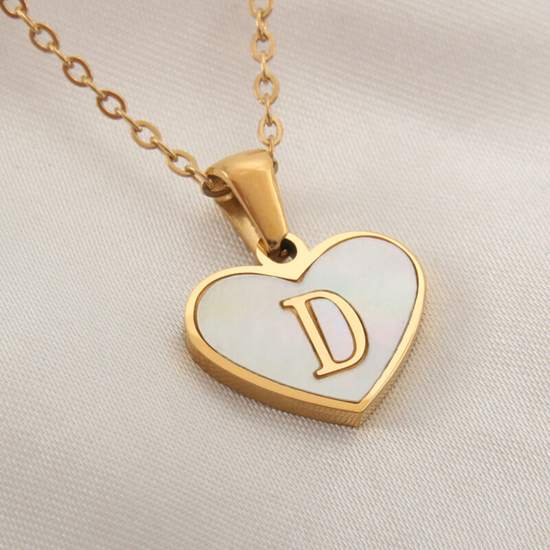 26 Letter Heart-shaped Necklace White Shell Love Clavicle Chain Fashion Personalized Necklace - Image 3