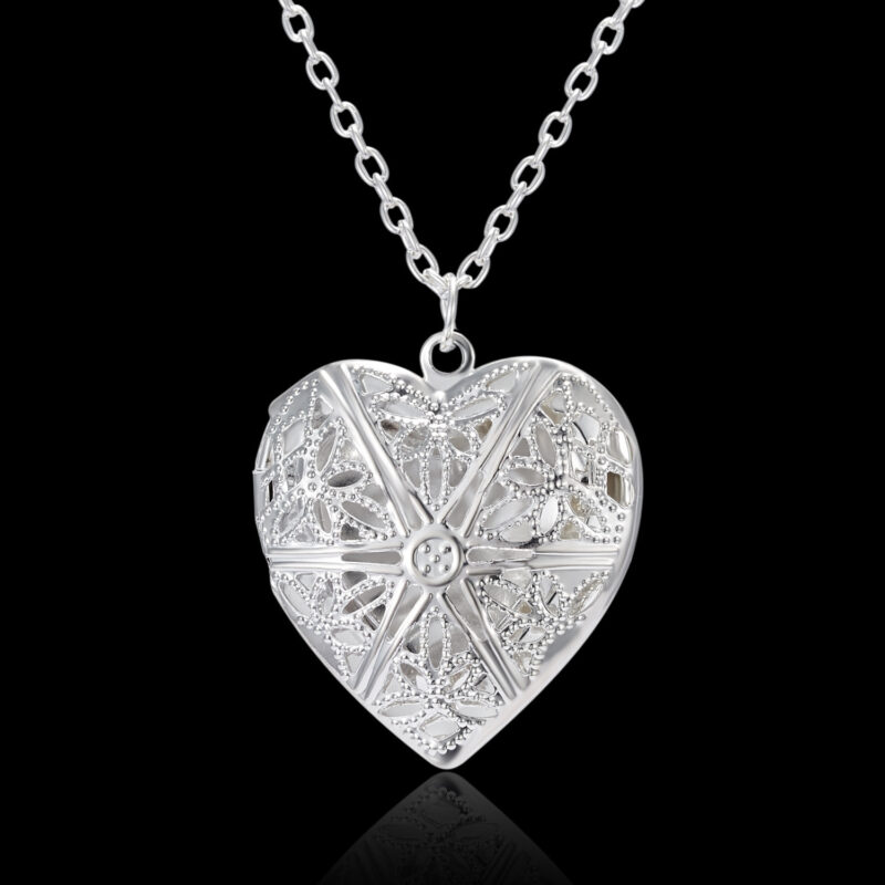 Carved Design Love Necklace Personalized Heart-shaped - Image 4