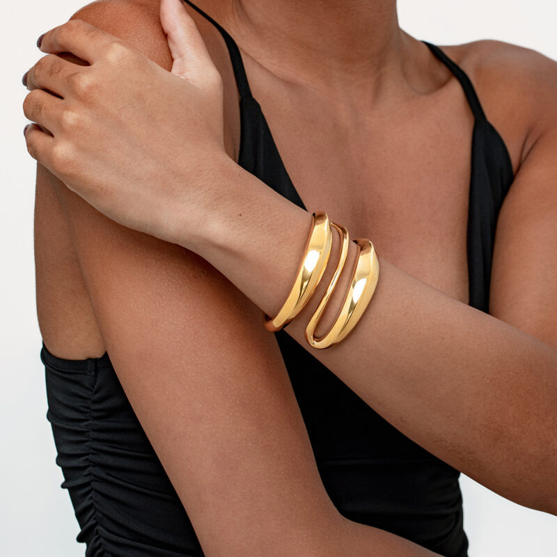 Titanium Steel C Open Round Bracelet - Image 6