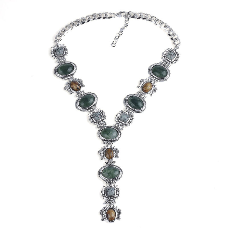 New Vintage Resin Necklace Pendant - Image 2