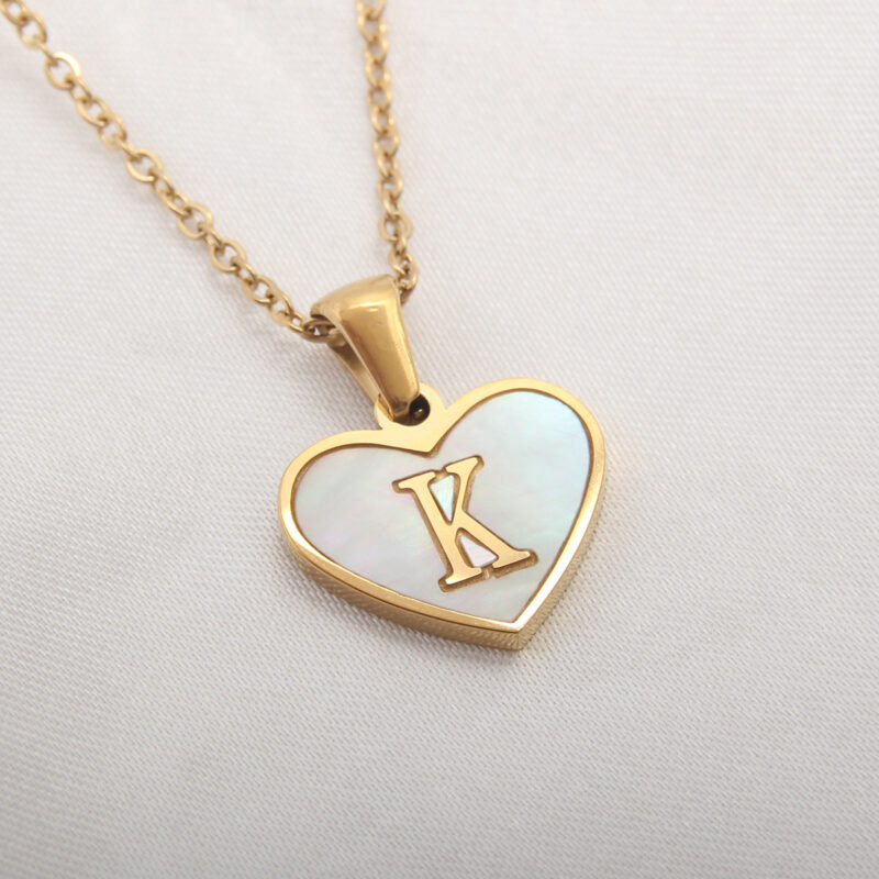 26 Letter Heart-shaped Necklace White Shell Love Clavicle Chain Fashion Personalized Necklace - Image 8